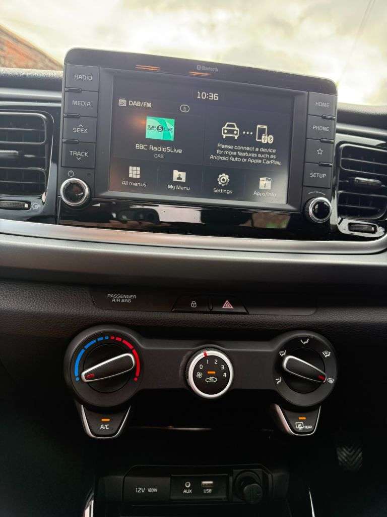 2020 KIA RIO 2020 KIA RIO