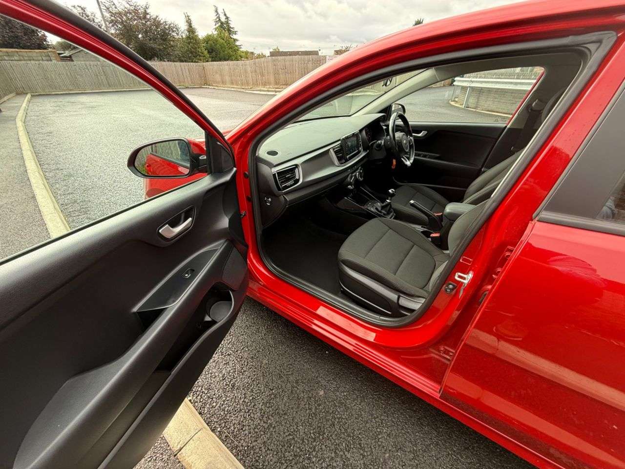 2020 KIA RIO 2020 KIA RIO