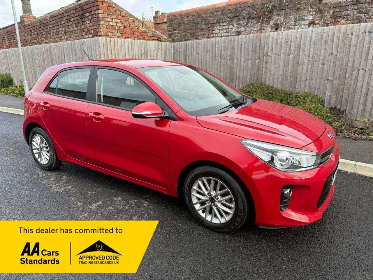 A 2020 KIA RIO 1.25 2 Hatchback 5dr Petrol Manual Euro 6 (s/s) (83 bhp) 7 SERVICE STAMPS+C A 2020 KIA RIO 1.25 2 Hatchback 5dr Petrol Manual Euro 6 (s/s) (83 bhp) 7 SERVICE STAMPS+C