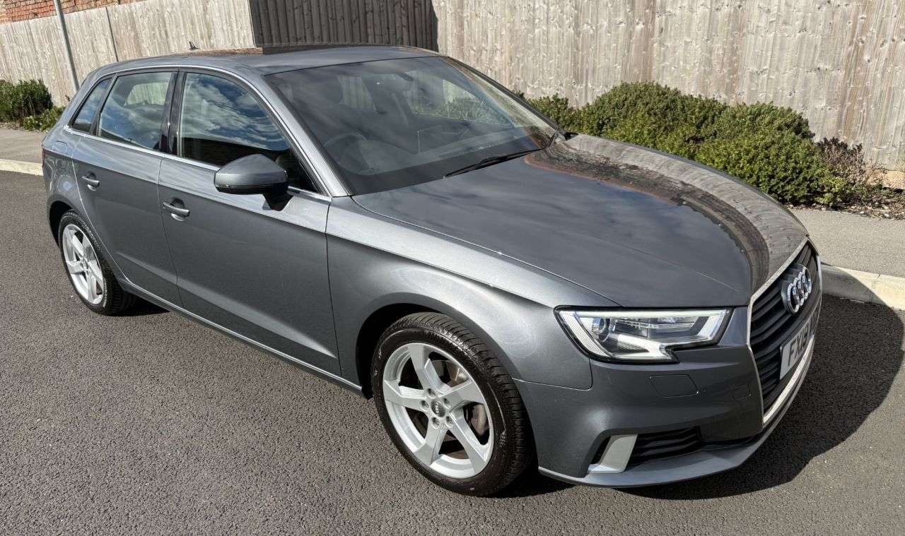 A 2019 AUDI A3 1.5 TFSI CoD 35 Sport Sportback 5dr Petrol Manual Euro 6 (s/s) (150 ps) A 2019 AUDI A3 1.5 TFSI CoD 35 Sport Sportback 5dr Petrol Manual Euro 6 (s/s) (150 ps)