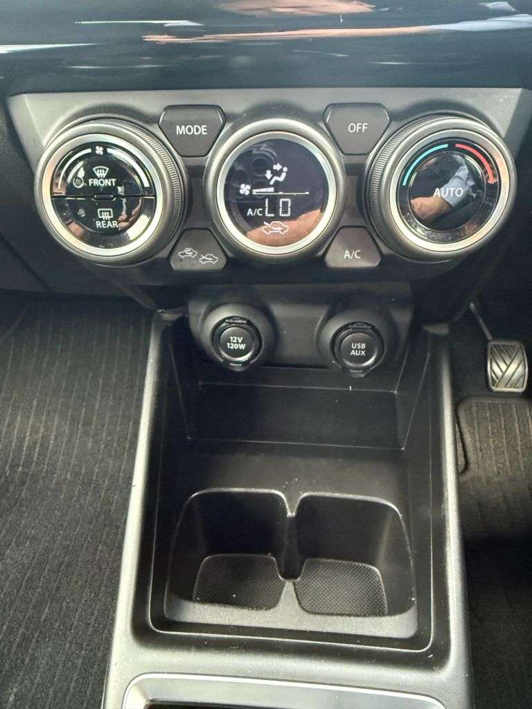 2023 SUZUKI SWIFT 2023 SUZUKI SWIFT
