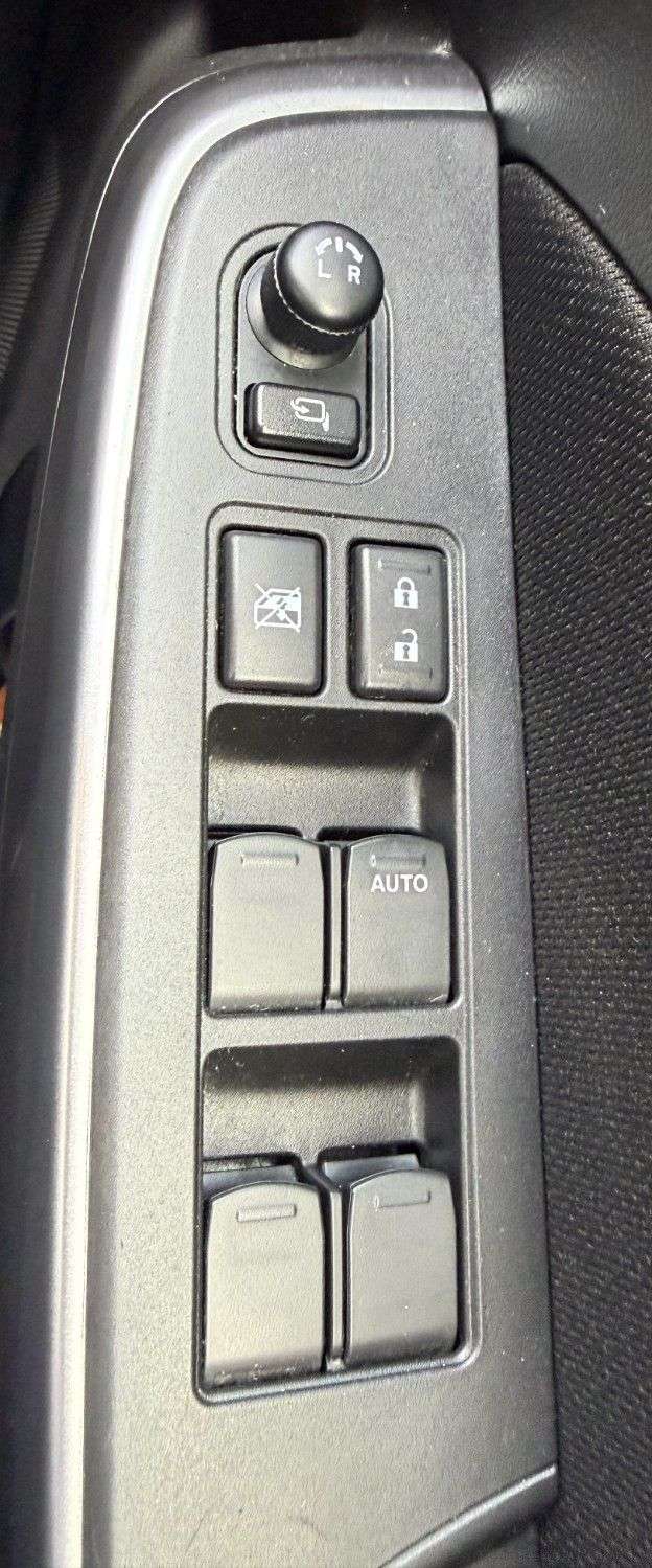 2023 SUZUKI SWIFT 2023 SUZUKI SWIFT