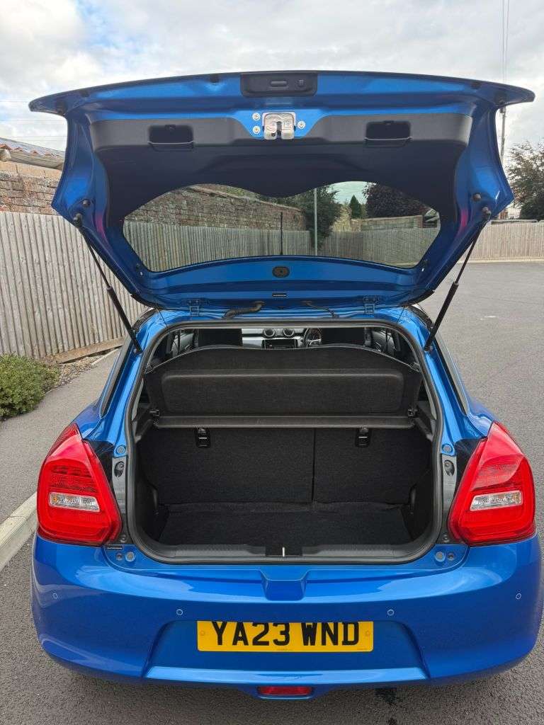 2023 SUZUKI SWIFT 2023 SUZUKI SWIFT