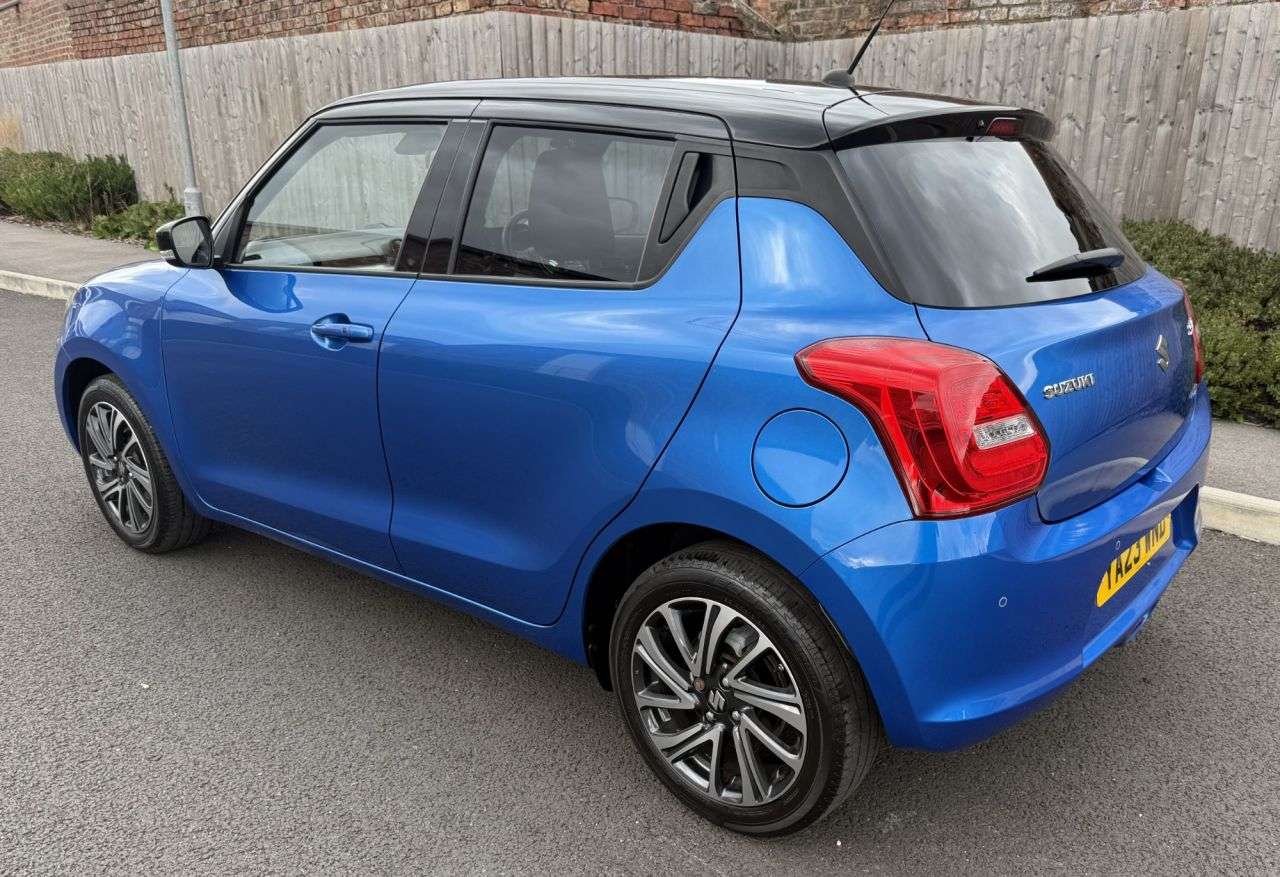 2023 SUZUKI SWIFT 2023 SUZUKI SWIFT