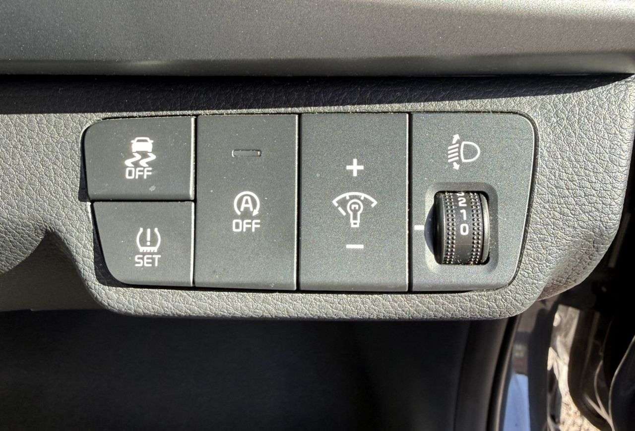 2023 KIA RIO 2023 KIA RIO
