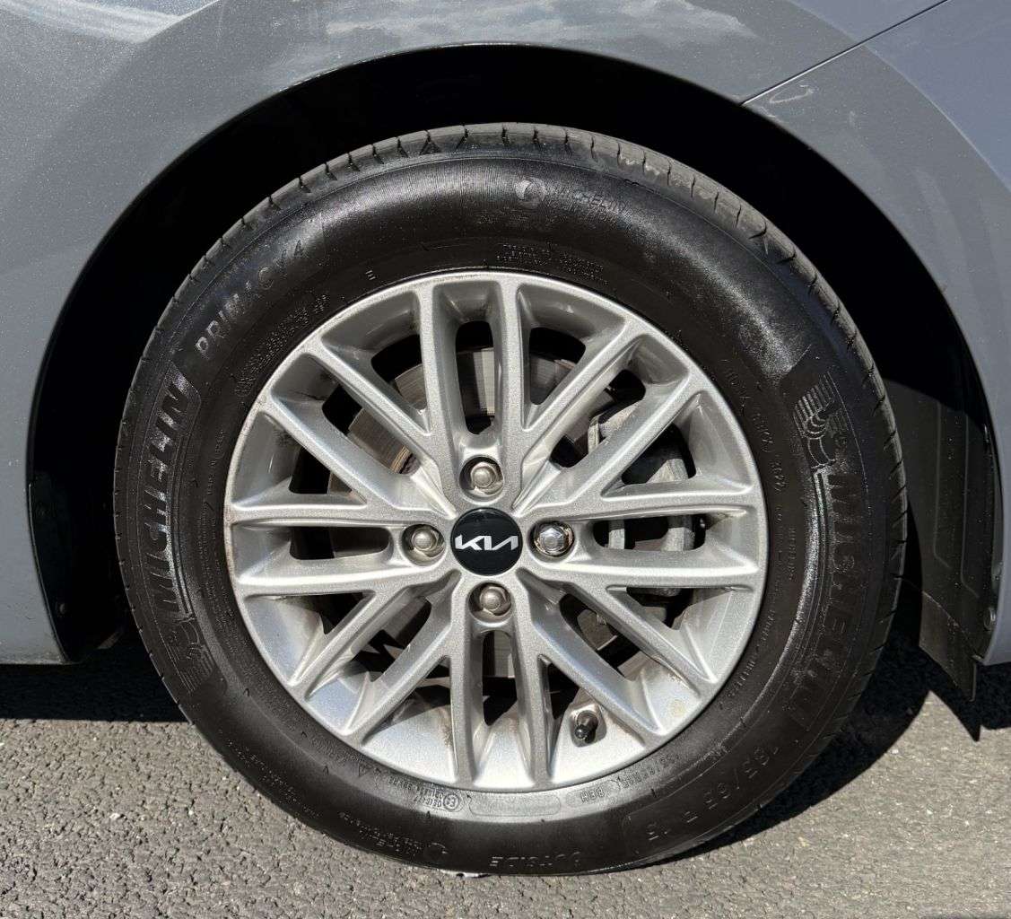 2023 KIA RIO 2023 KIA RIO