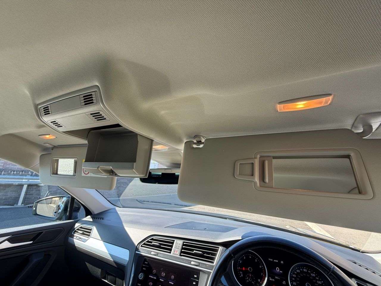 2020 VOLKSWAGEN TIGUAN 2020 VOLKSWAGEN TIGUAN