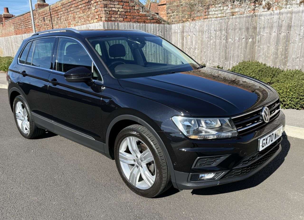 A 2020 VOLKSWAGEN TIGUAN 1.5 TSI EVO Match SUV 5dr Petrol Manual Euro 6 (s/s) (150 ps) SERVICE,12M M A 2020 VOLKSWAGEN TIGUAN 1.5 TSI EVO Match SUV 5dr Petrol Manual Euro 6 (s/s) (150 ps) SERVICE,12M M