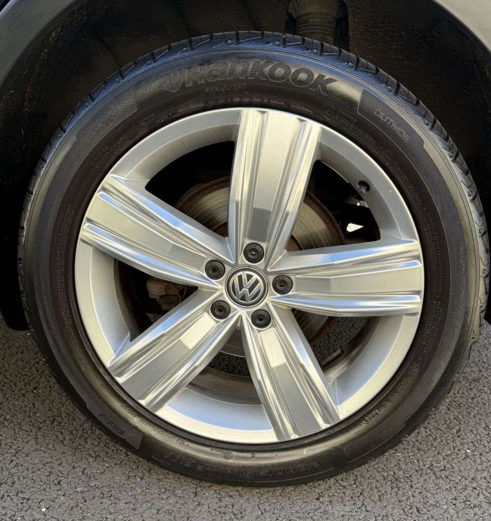 2020 VOLKSWAGEN TIGUAN 2020 VOLKSWAGEN TIGUAN