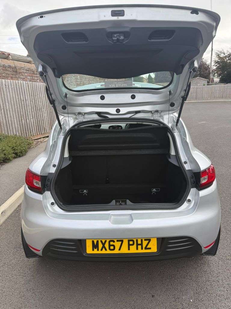 2017 RENAULT CLIO 2017 RENAULT CLIO
