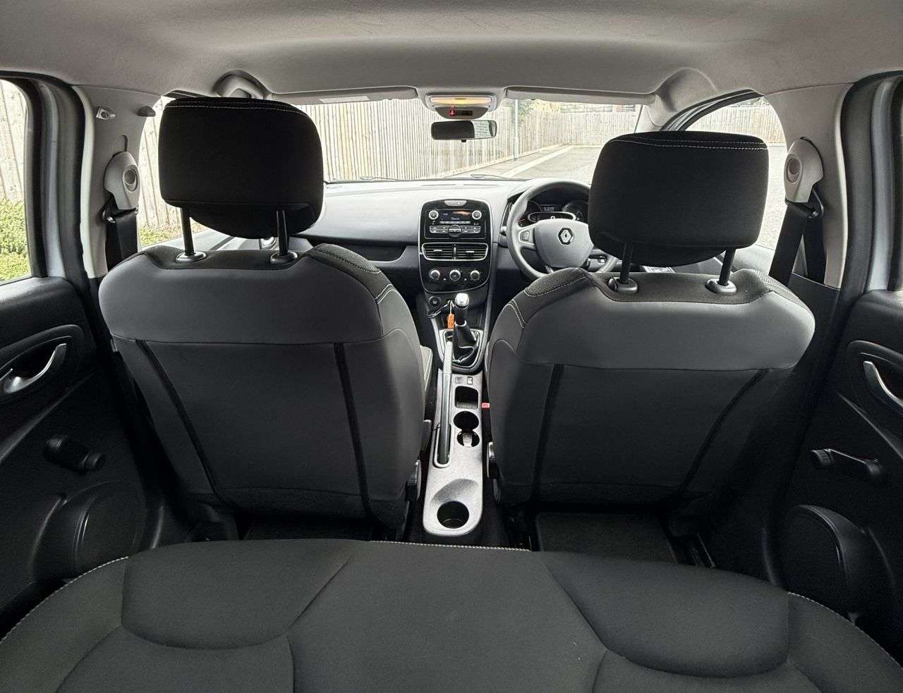 2017 RENAULT CLIO 2017 RENAULT CLIO