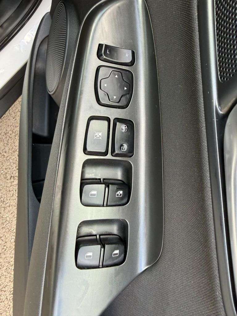 2021 HYUNDAI KONA 2021 HYUNDAI KONA