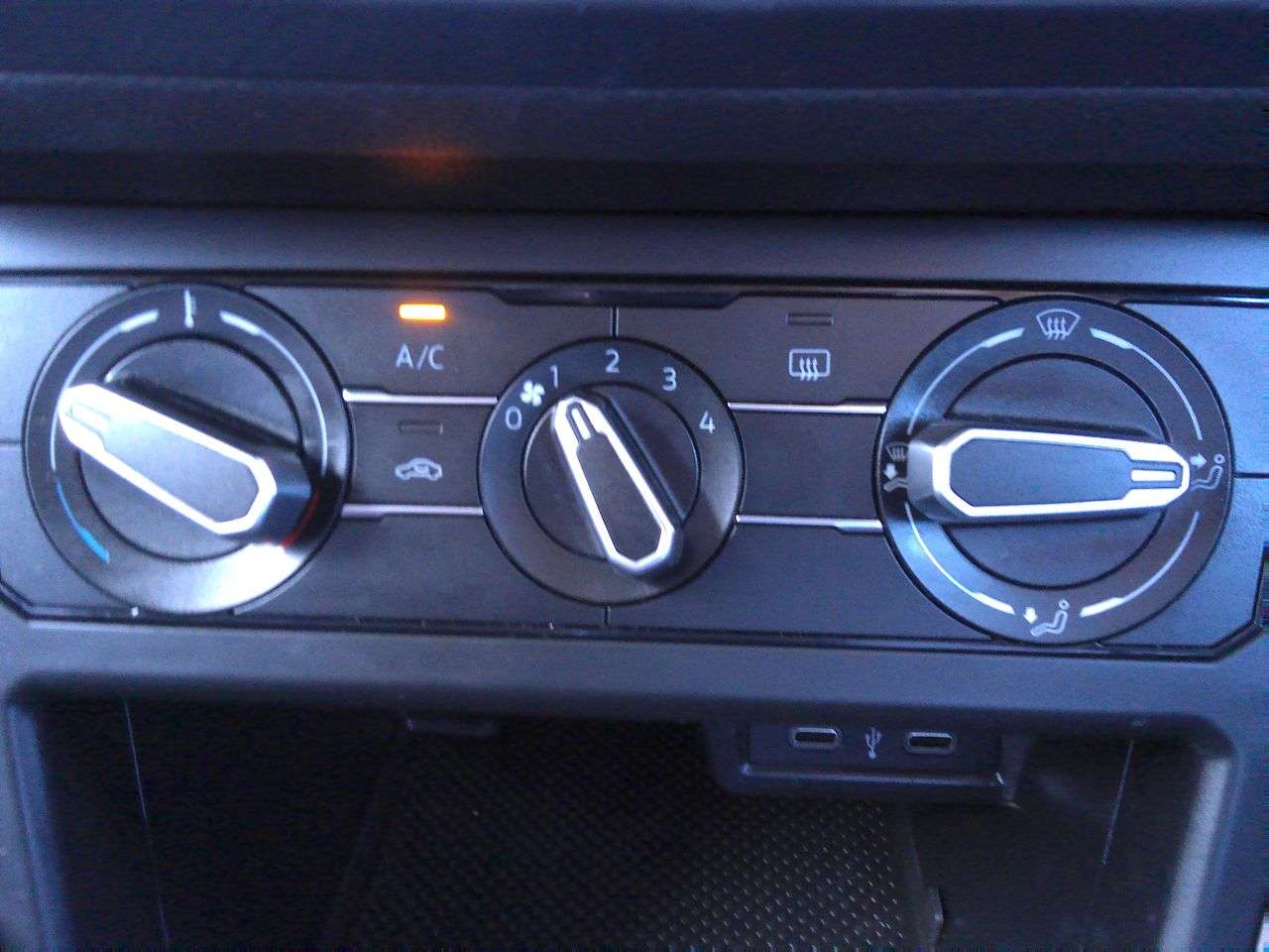 2021 VOLKSWAGEN POLO 2021 VOLKSWAGEN POLO