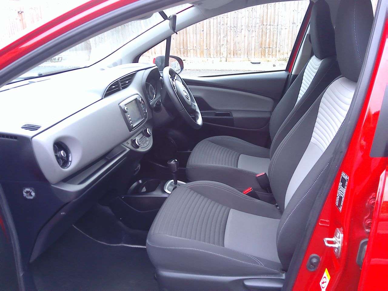 2019 TOYOTA YARIS 2019 TOYOTA YARIS