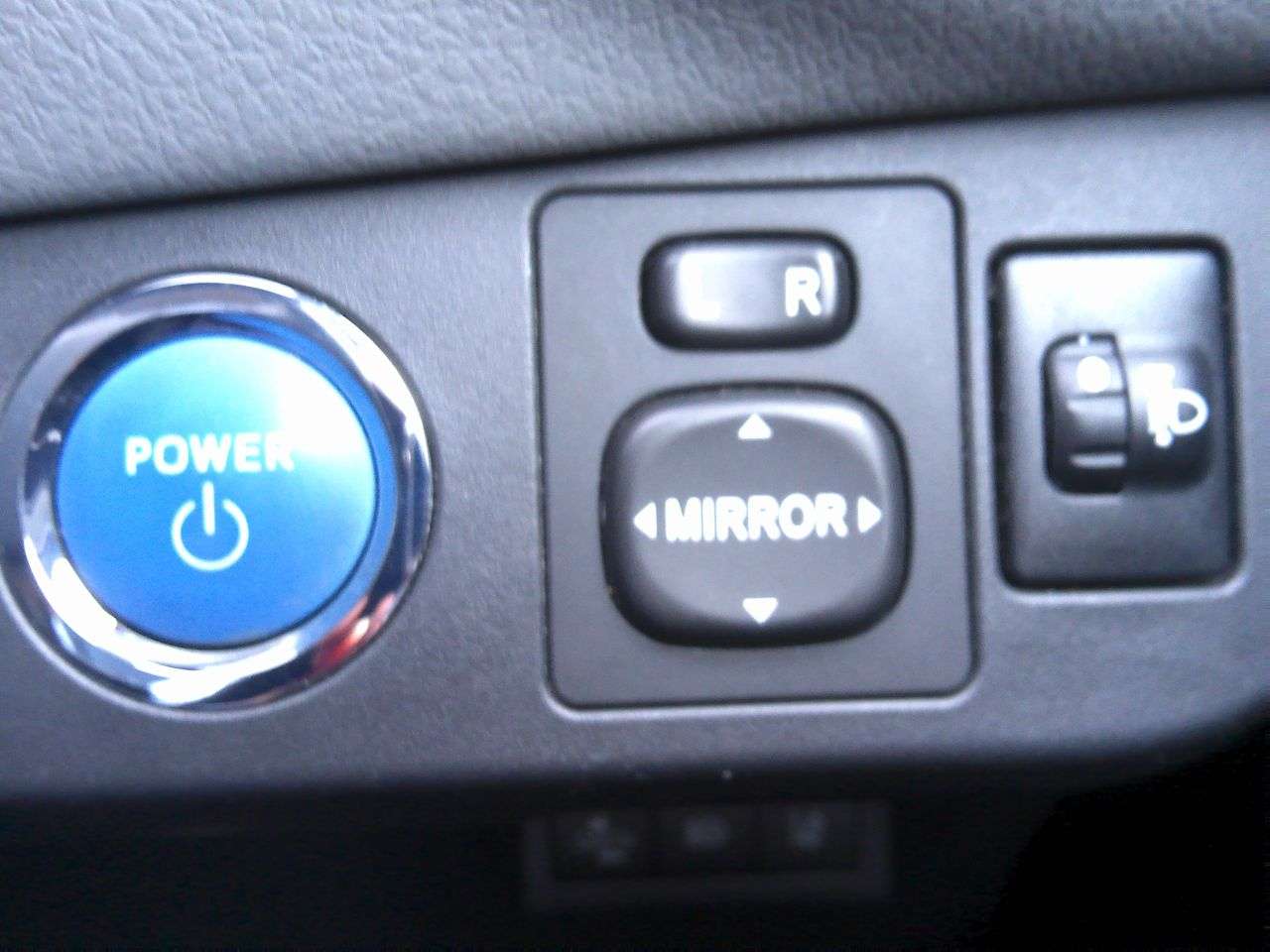 2019 TOYOTA YARIS 2019 TOYOTA YARIS