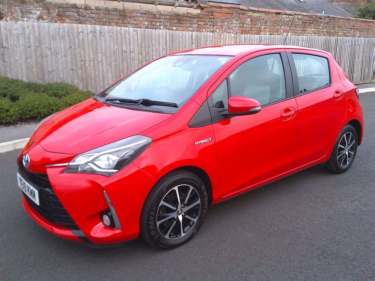 2019 TOYOTA YARIS 2019 TOYOTA YARIS