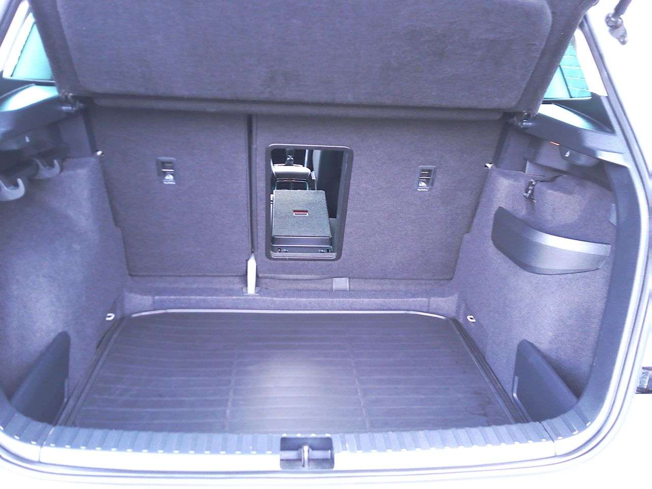 2023 SKODA KAROQ 2023 SKODA KAROQ