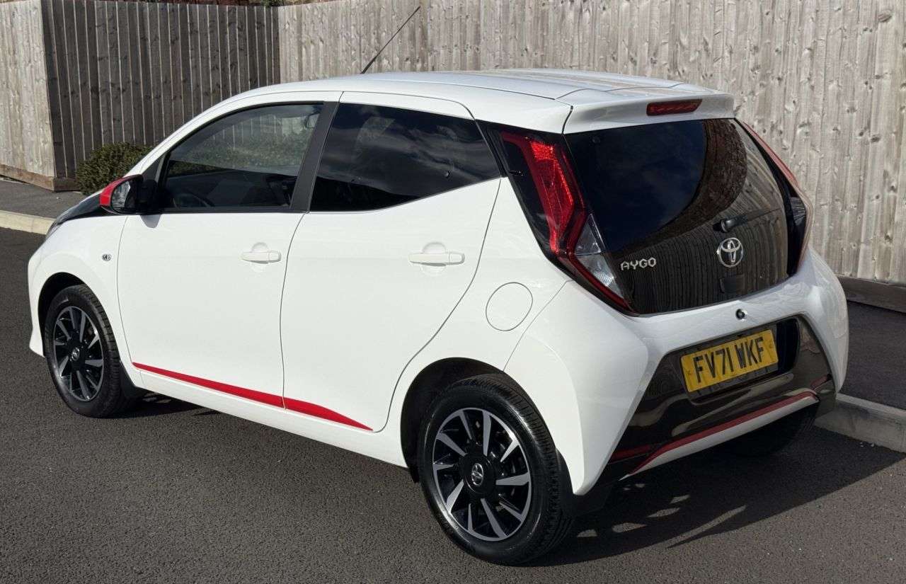 2021 TOYOTA AYGO 2021 TOYOTA AYGO