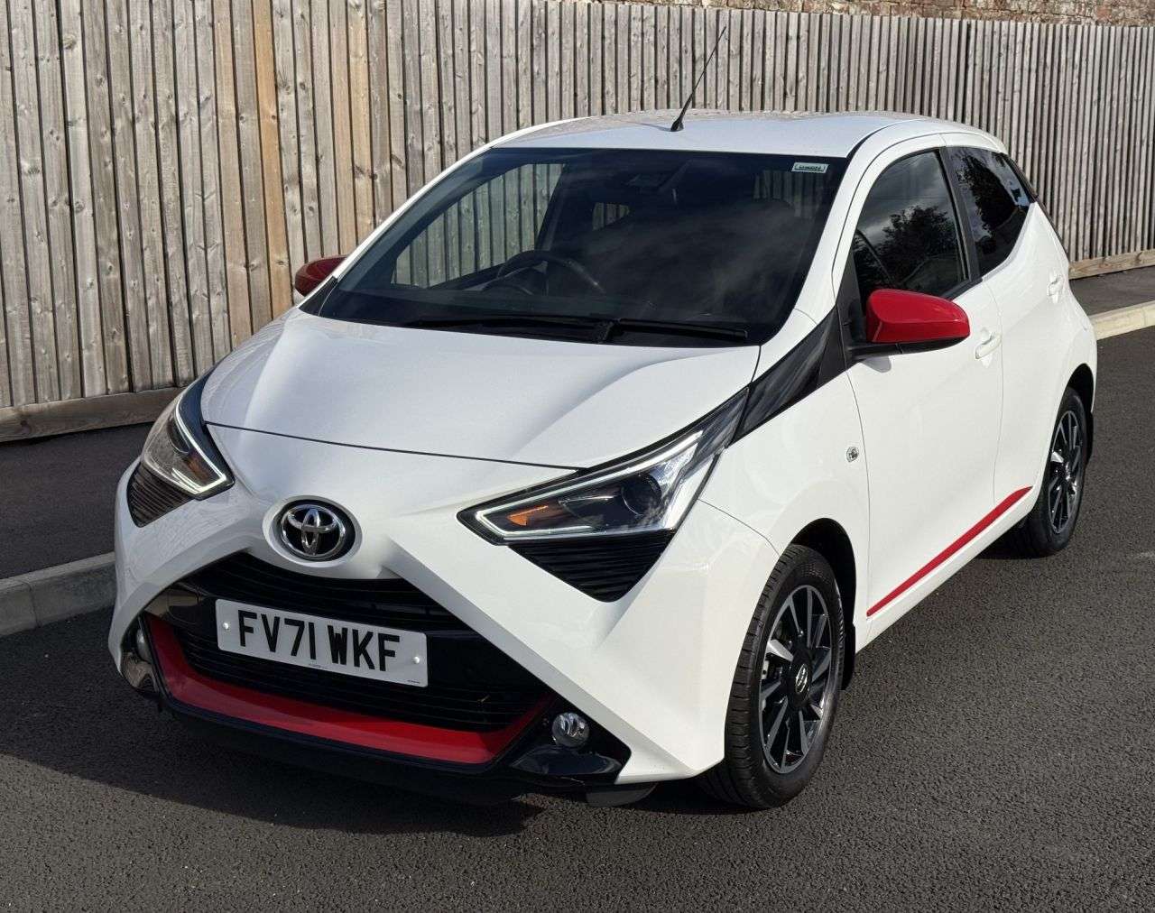 2021 TOYOTA AYGO 2021 TOYOTA AYGO