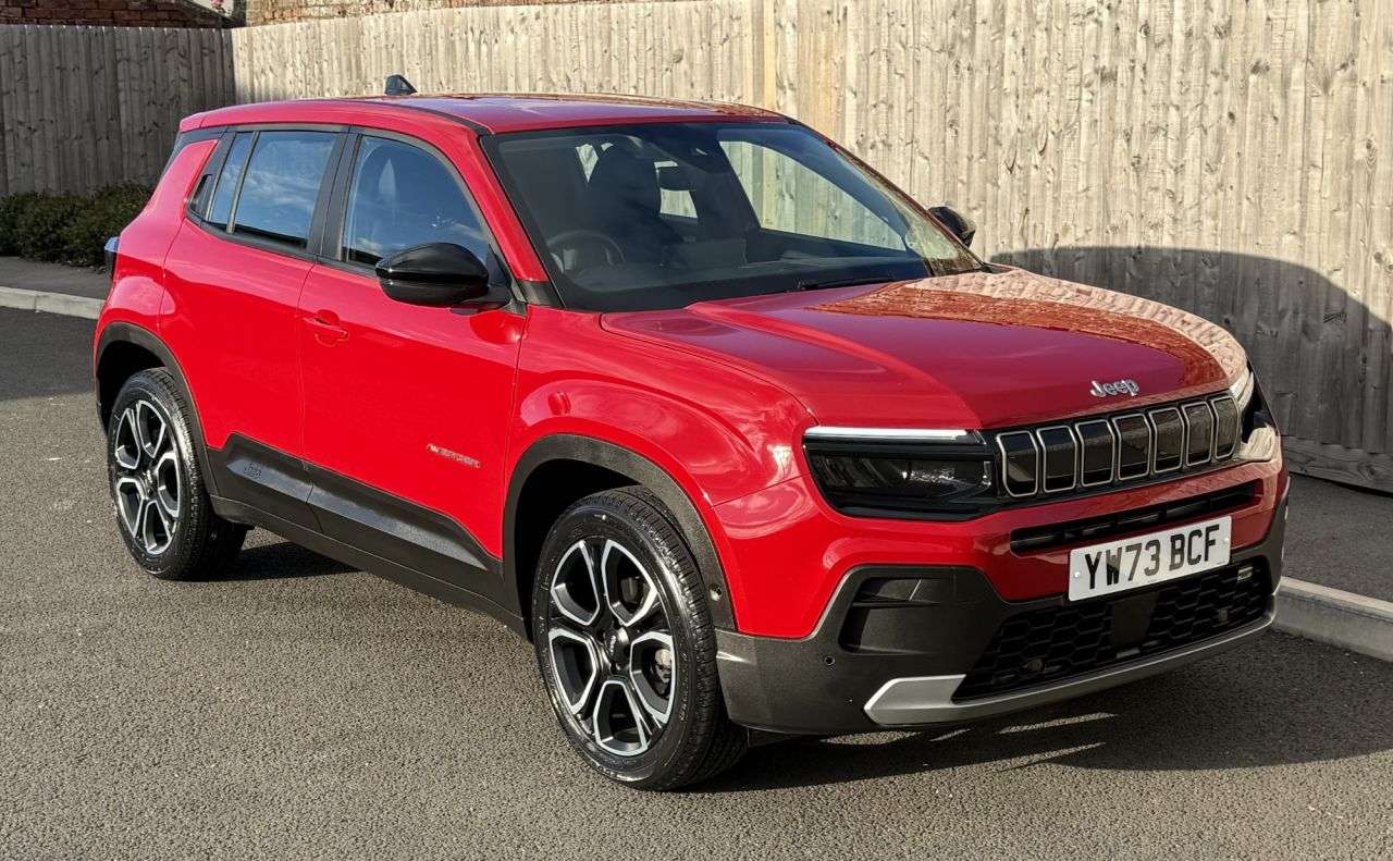 A 2023 JEEP AVENGER 1.2 Turbo Altitude+ SUV 5dr Petrol Manual Euro 6 (s/s) (100 ps) SERVICE, 12 A 2023 JEEP AVENGER 1.2 Turbo Altitude+ SUV 5dr Petrol Manual Euro 6 (s/s) (100 ps) SERVICE, 12