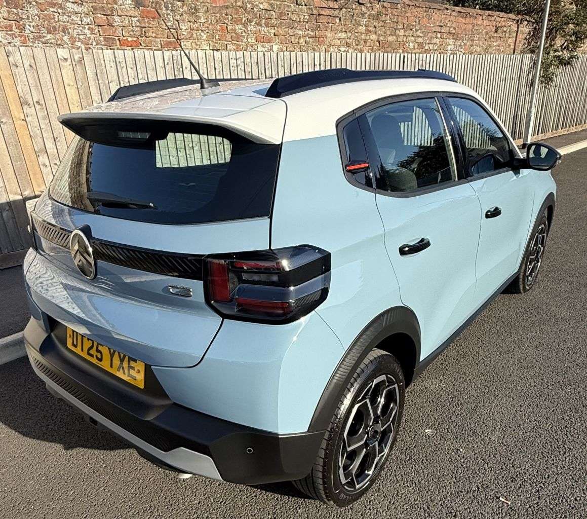 A 2025 CITROEN C3 1.2 Turbo PLUS Hatchback 5dr Petrol Manual Euro 6 (s/s) (100 ps) LATEST SHA A 2025 CITROEN C3 1.2 Turbo PLUS Hatchback 5dr Petrol Manual Euro 6 (s/s) (100 ps) LATEST SHA