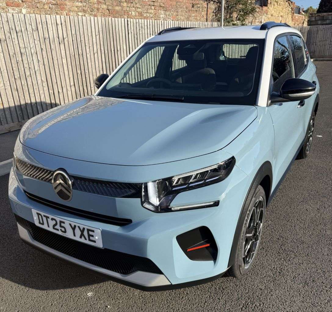 A 2025 CITROEN C3 1.2 Turbo PLUS Hatchback 5dr Petrol Manual Euro 6 (s/s) (100 ps) LATEST SHA A 2025 CITROEN C3 1.2 Turbo PLUS Hatchback 5dr Petrol Manual Euro 6 (s/s) (100 ps) LATEST SHA