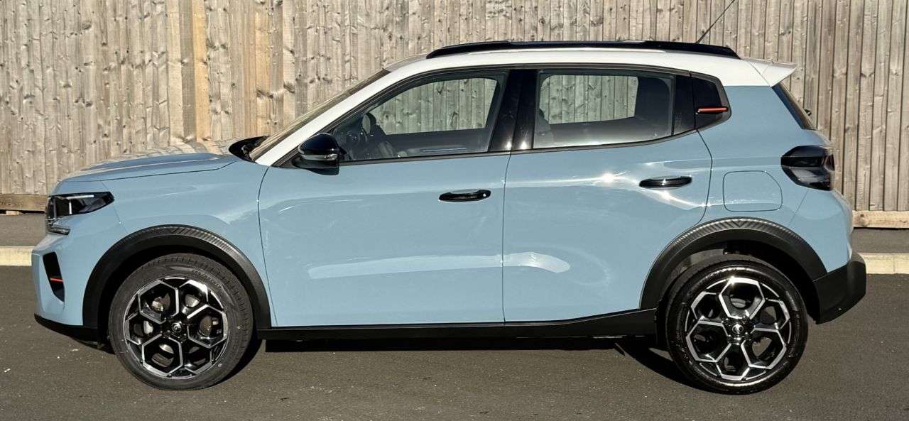 A 2025 CITROEN C3 1.2 Turbo PLUS Hatchback 5dr Petrol Manual Euro 6 (s/s) (100 ps) LATEST SHA A 2025 CITROEN C3 1.2 Turbo PLUS Hatchback 5dr Petrol Manual Euro 6 (s/s) (100 ps) LATEST SHA