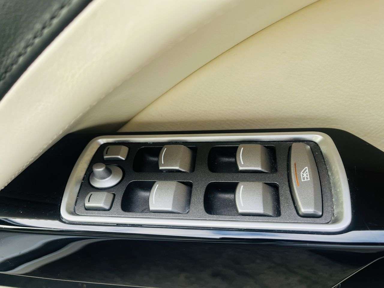 2013 ASTON MARTIN RAPIDE S 2013 ASTON MARTIN RAPIDE S