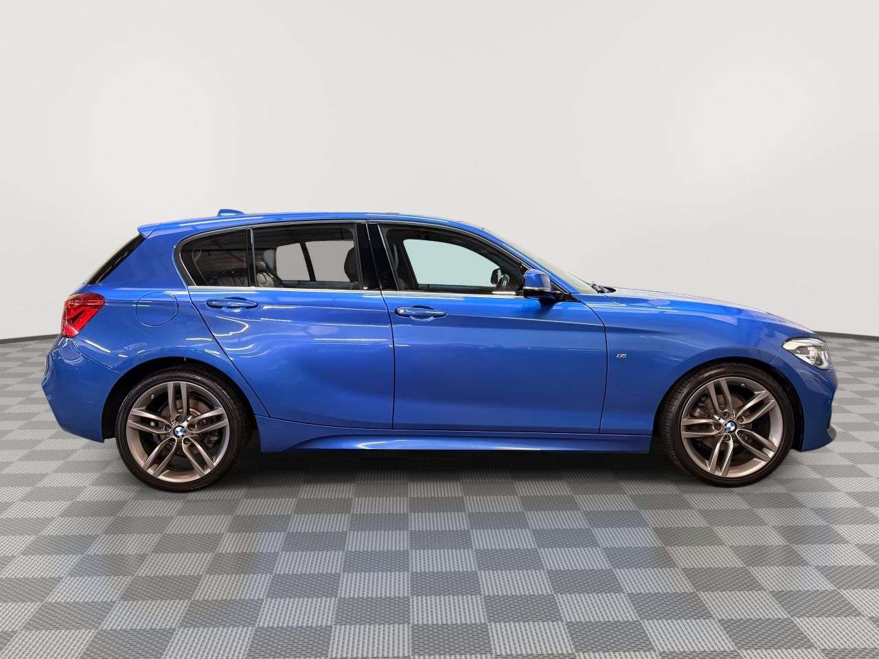 2019 BMW 1 SERIES 2019 BMW 1 SERIES