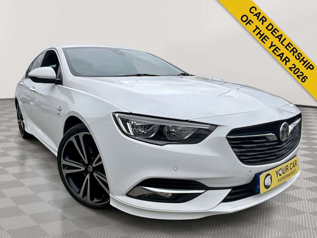 A 2018 VAUXHALL INSIGNIA 2.0 Turbo D BlueInjection SRi VX Line Nav Grand Sport 5dr Diesel Manual Eur A 2018 VAUXHALL INSIGNIA 2.0 Turbo D BlueInjection SRi VX Line Nav Grand Sport 5dr Diesel Manual Eur