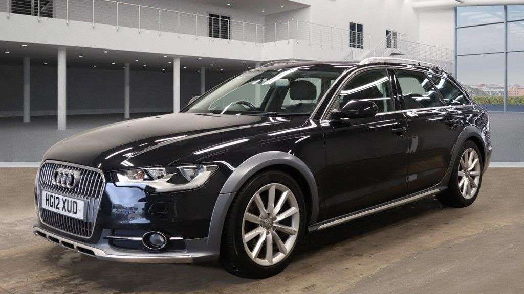A 2012 AUDI ALLROAD 3.0 TDI V6 Estate 5dr Diesel S Tronic quattro Euro 5 (s/s) (204 ps) A 2012 AUDI ALLROAD 3.0 TDI V6 Estate 5dr Diesel S Tronic quattro Euro 5 (s/s) (204 ps)