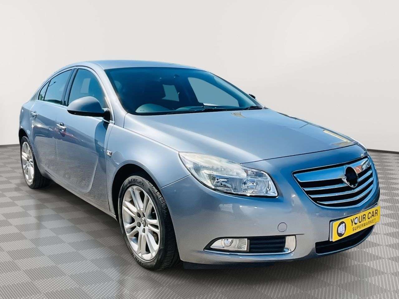 A 2009 VAUXHALL INSIGNIA 1.8 16V Exclusiv Hatchback 5dr Petrol Manual Euro 5 (140 ps) CRUISE CONTROL A 2009 VAUXHALL INSIGNIA 1.8 16V Exclusiv Hatchback 5dr Petrol Manual Euro 5 (140 ps) CRUISE CONTROL