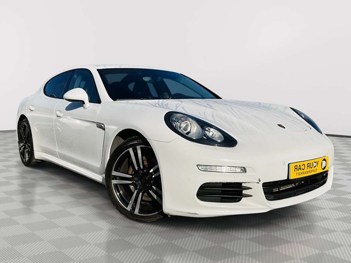 Check out this Porsche Panamera 2013 Diesel Automatic