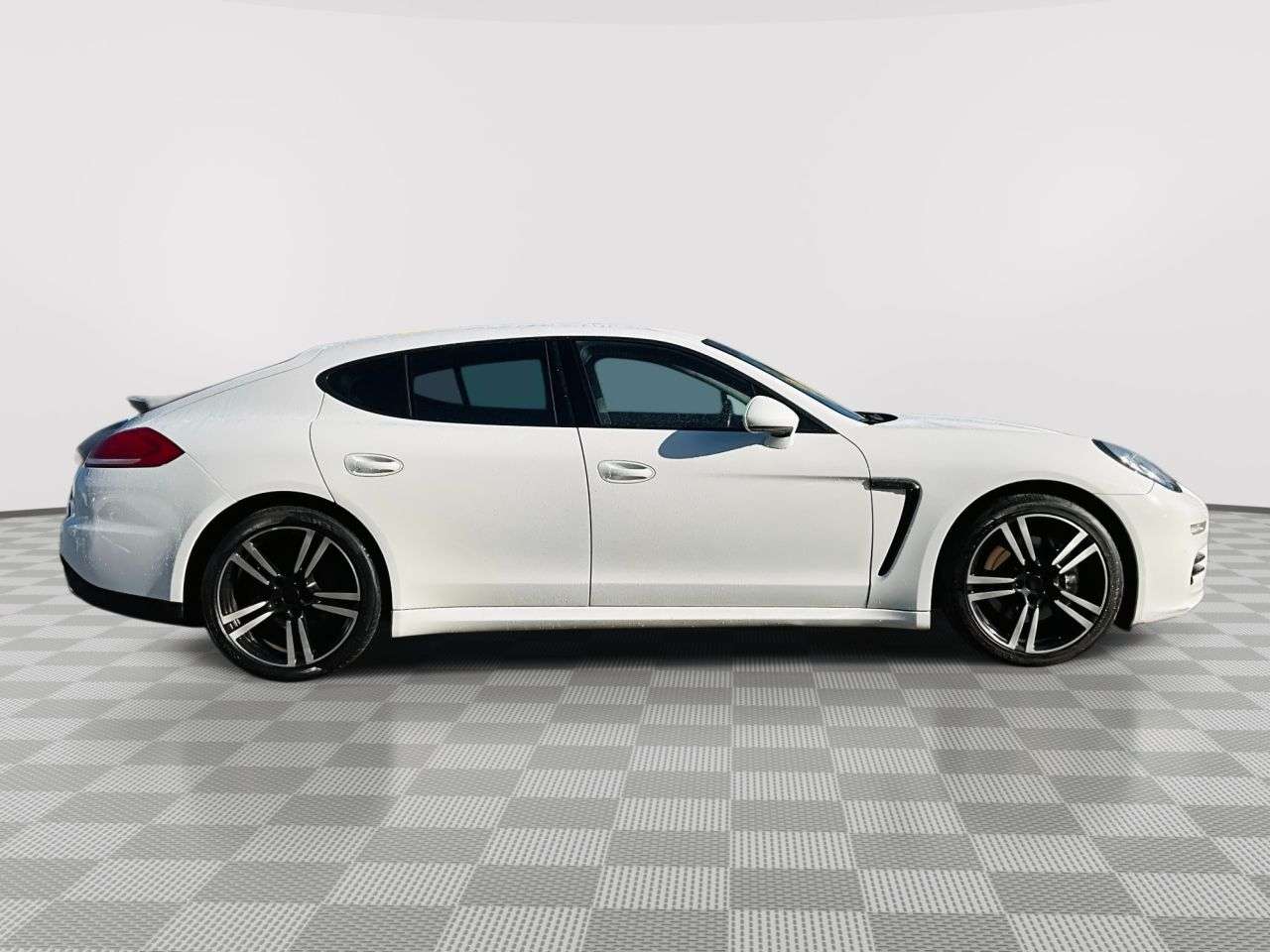 2013 PORSCHE PANAMERA 2013 PORSCHE PANAMERA