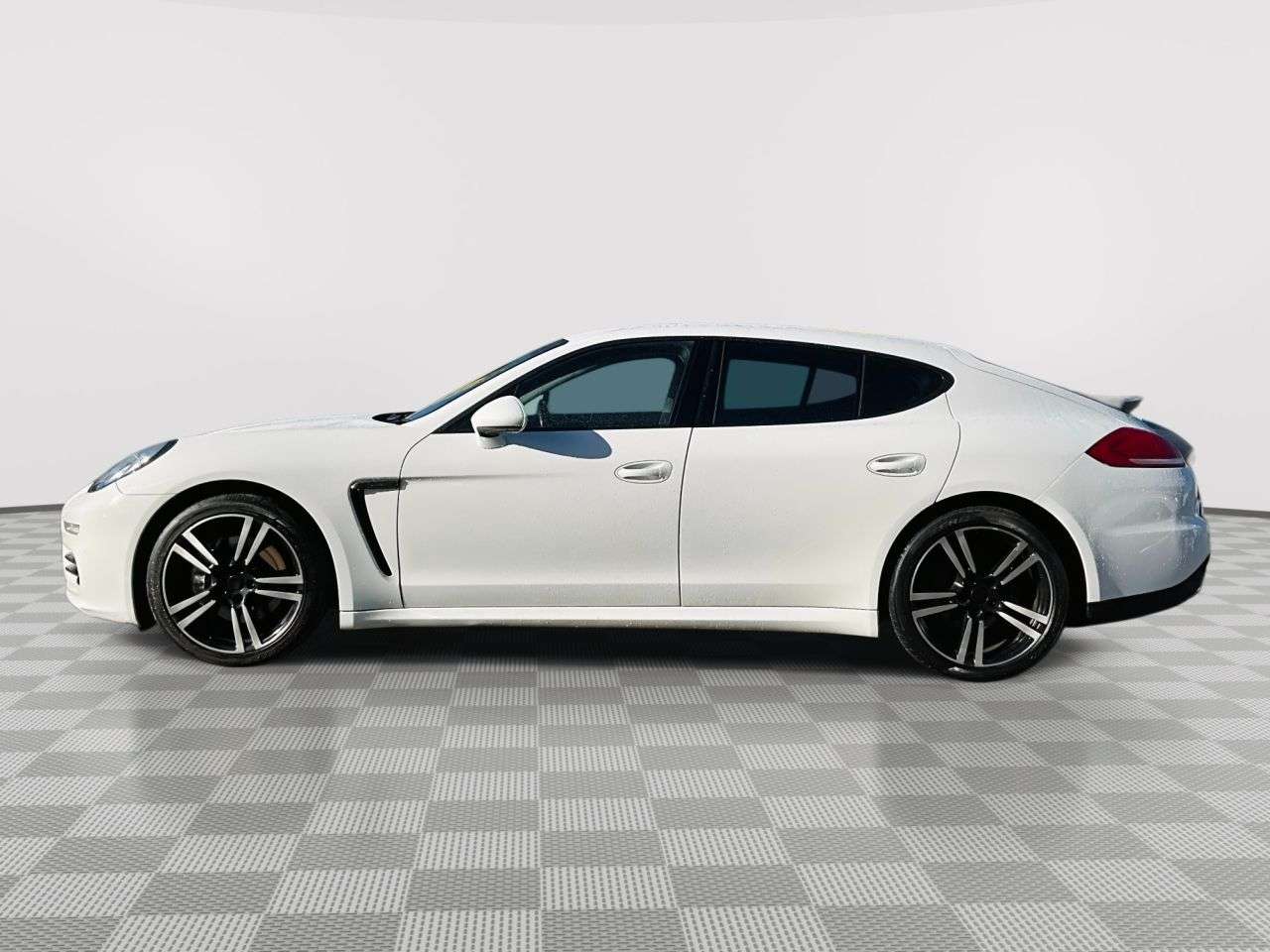 2013 PORSCHE PANAMERA 2013 PORSCHE PANAMERA