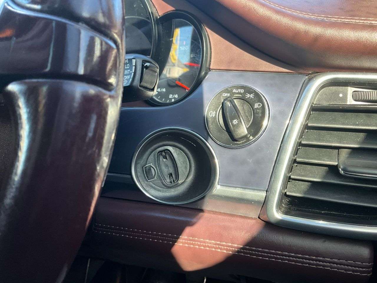 2013 PORSCHE PANAMERA 2013 PORSCHE PANAMERA