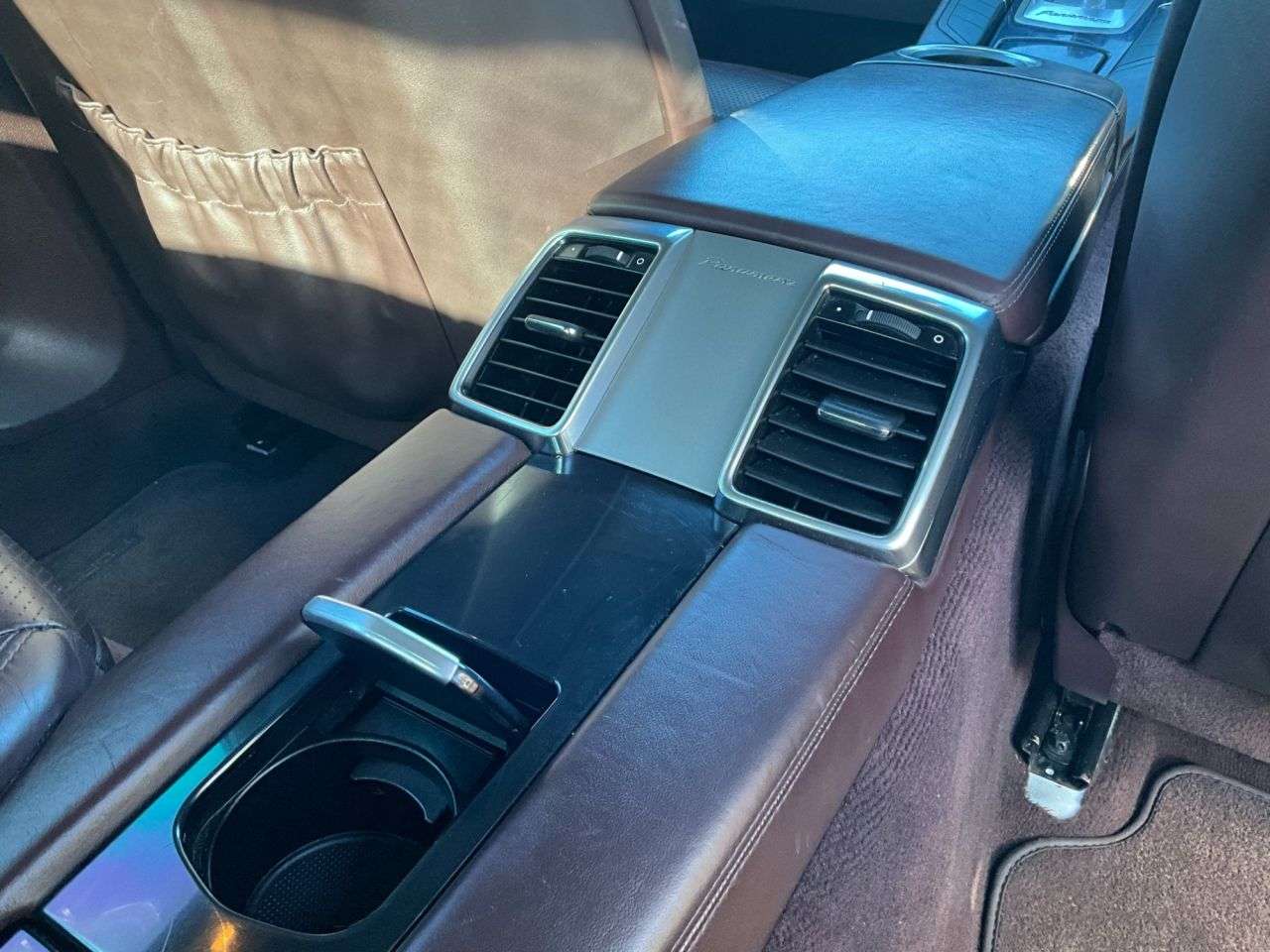 2013 PORSCHE PANAMERA 2013 PORSCHE PANAMERA