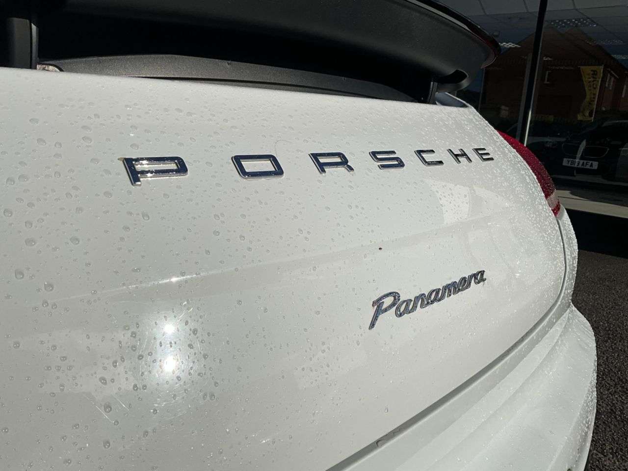 2013 PORSCHE PANAMERA 2013 PORSCHE PANAMERA