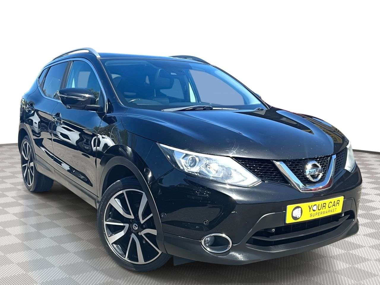 A 2014 NISSAN QASHQAI 1.5 dCi Tekna SUV 5dr Diesel Manual 2WD Euro 5 (s/s) (110 ps) Premium SUV w A 2014 NISSAN QASHQAI 1.5 dCi Tekna SUV 5dr Diesel Manual 2WD Euro 5 (s/s) (110 ps) Premium SUV w