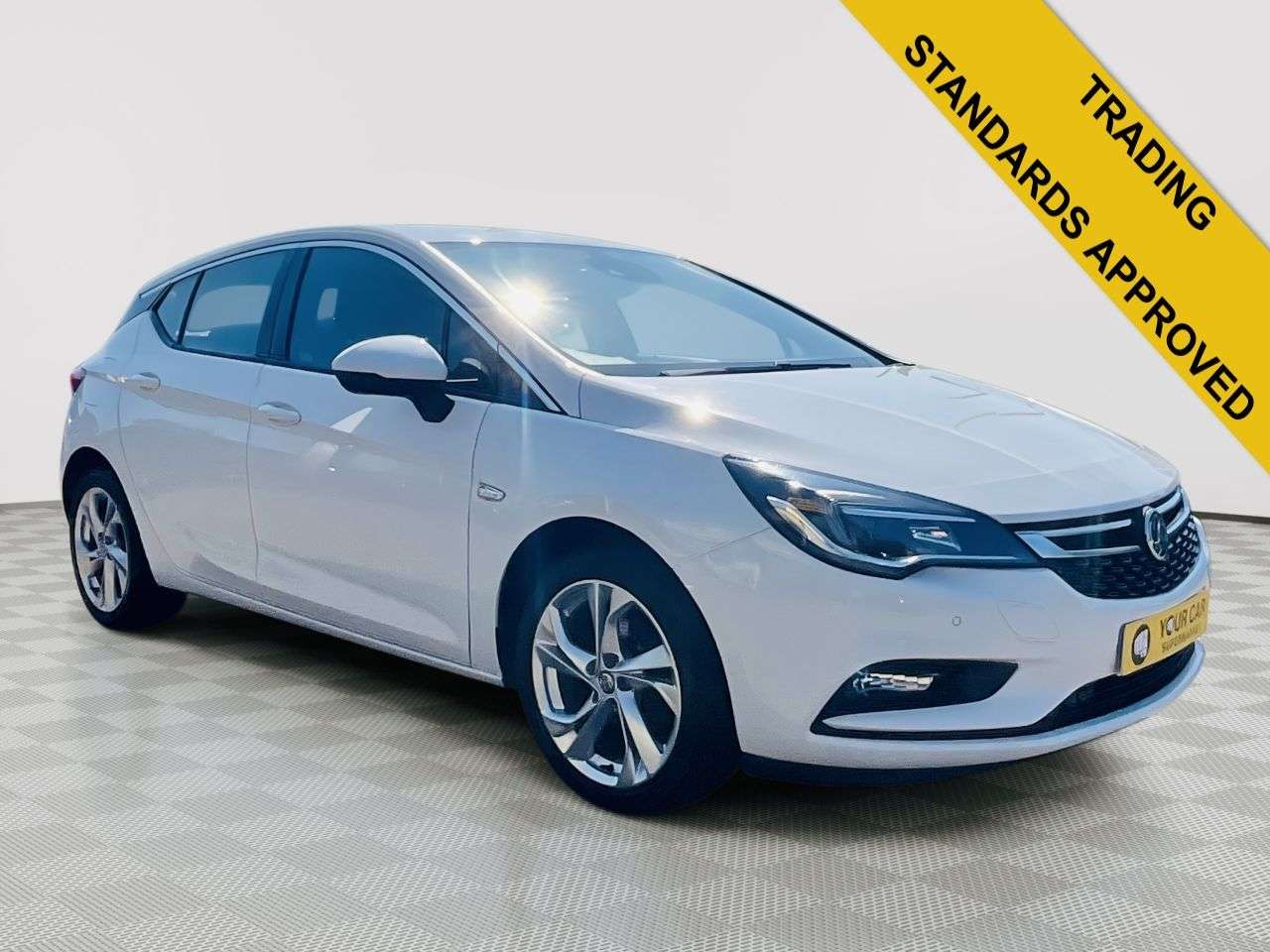 A 2016 VAUXHALL ASTRA 1.4i Turbo SRi Nav Hatchback 5dr Petrol Auto Euro 6 (s/s) (150 ps) A 2016 VAUXHALL ASTRA 1.4i Turbo SRi Nav Hatchback 5dr Petrol Auto Euro 6 (s/s) (150 ps)