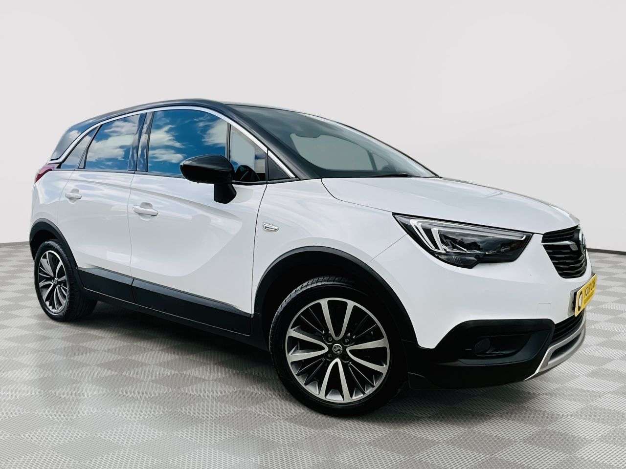 A 2020 VAUXHALL CROSSLAND X 1.2 Elite Nav SUV 5dr Petrol Manual Euro 6 (s/s) (83 ps) Stylish, efficient A 2020 VAUXHALL CROSSLAND X 1.2 Elite Nav SUV 5dr Petrol Manual Euro 6 (s/s) (83 ps) Stylish, efficient