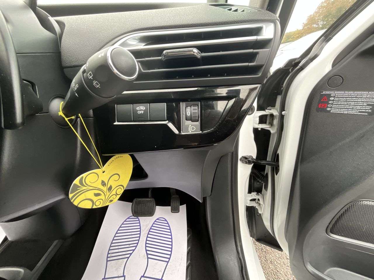 2015 CITROEN GRAND C4 PICASSO 2015 CITROEN GRAND C4 PICASSO