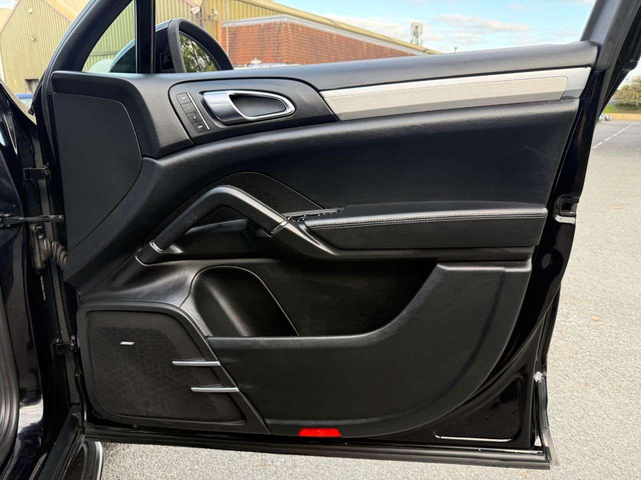 2011 PORSCHE CAYENNE 2011 PORSCHE CAYENNE