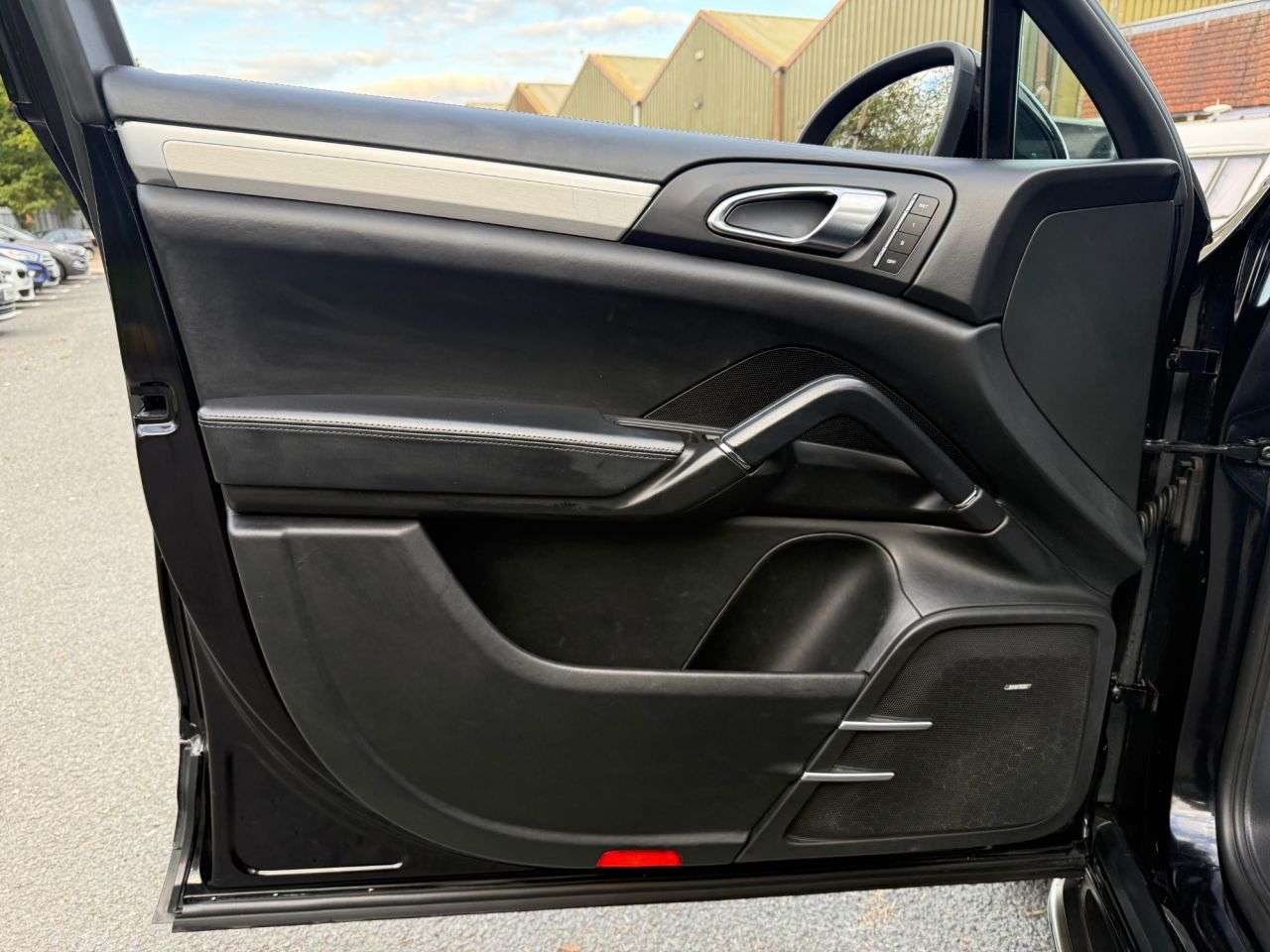 2011 PORSCHE CAYENNE 2011 PORSCHE CAYENNE