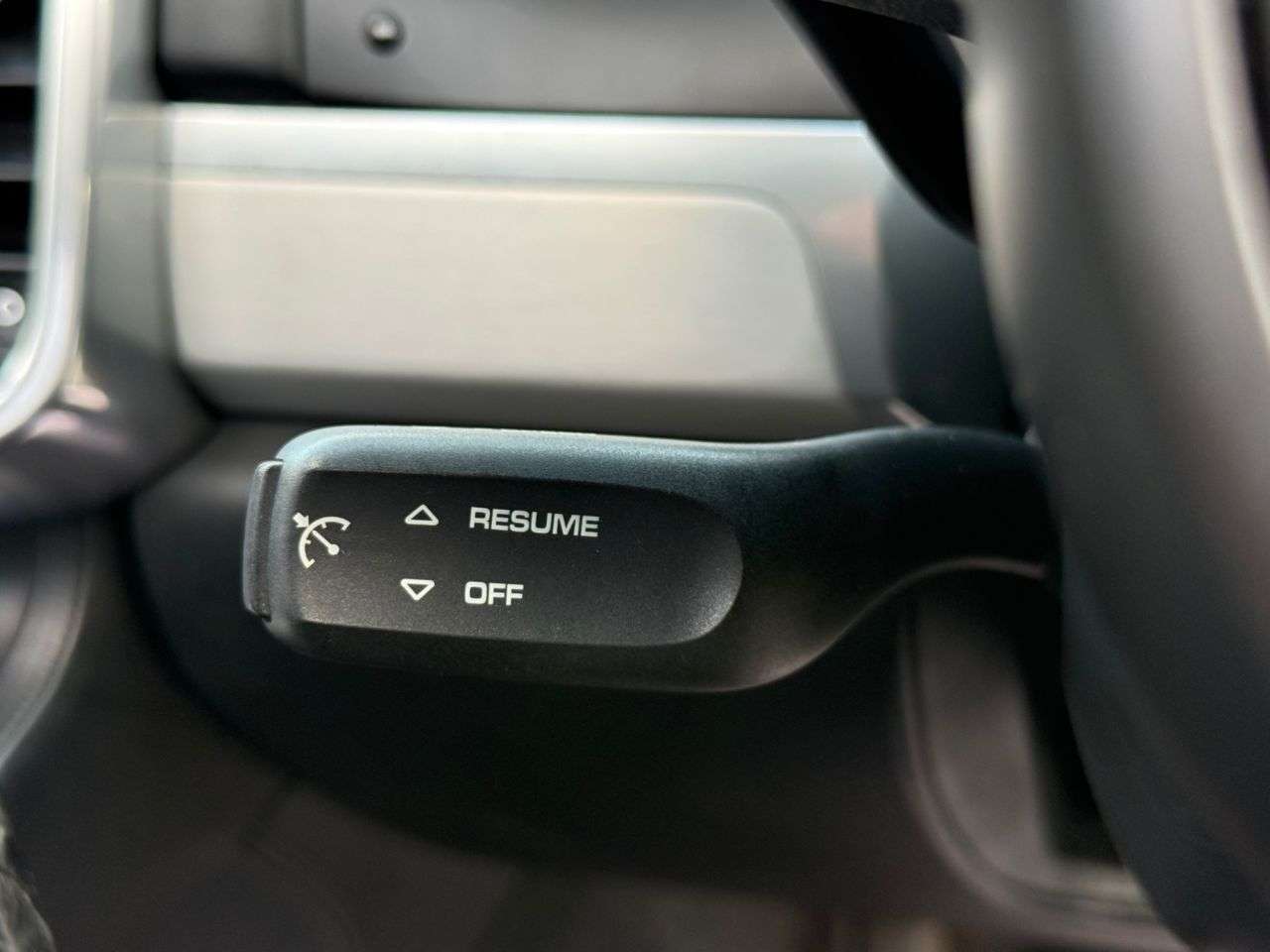 2011 PORSCHE CAYENNE 2011 PORSCHE CAYENNE