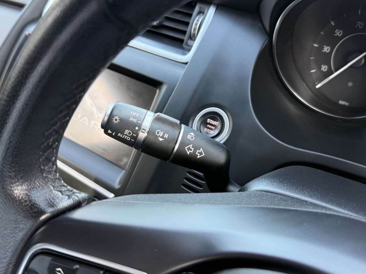 2019 JAGUAR E-PACE 2019 JAGUAR E-PACE