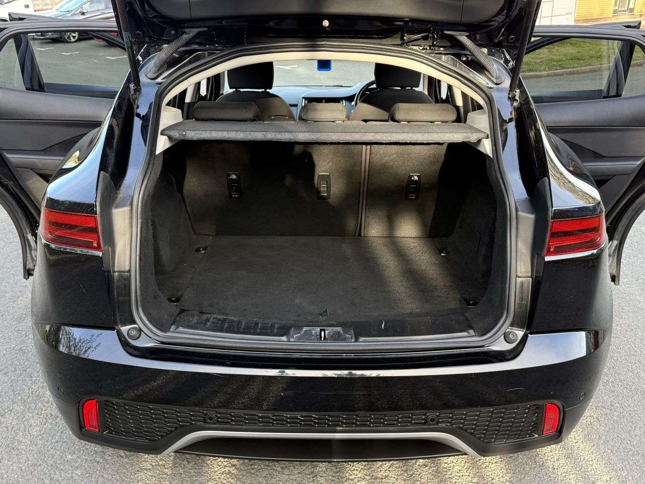 2019 JAGUAR E-PACE 2019 JAGUAR E-PACE