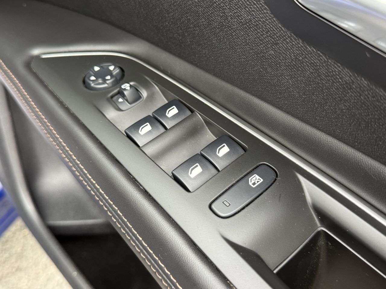 2018 PEUGEOT 3008 2018 PEUGEOT 3008