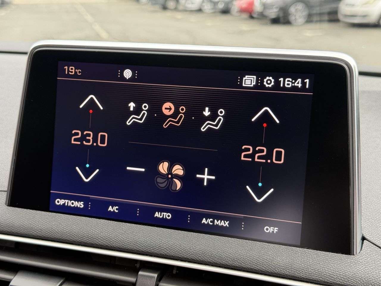 2018 PEUGEOT 3008 2018 PEUGEOT 3008