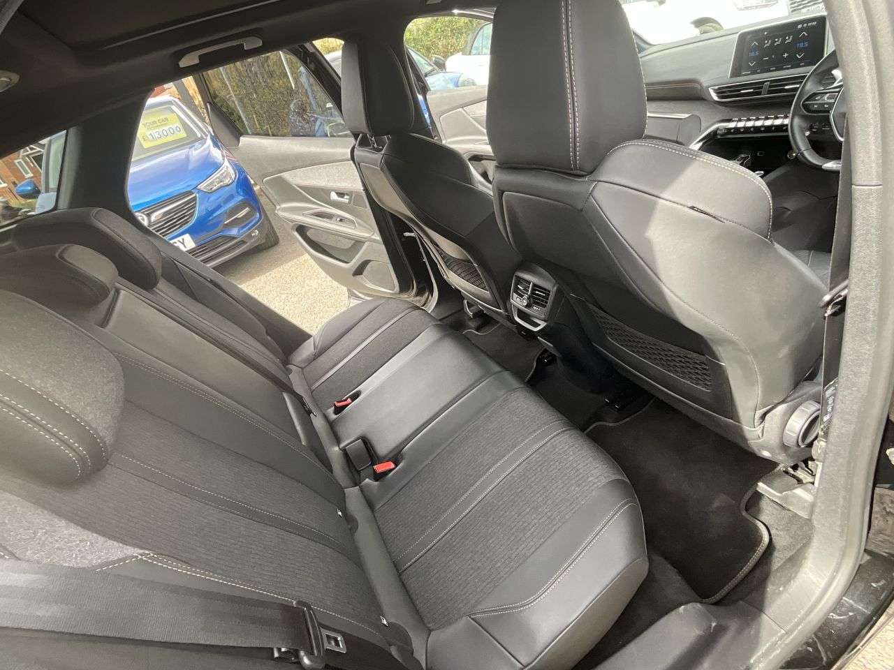 2020 PEUGEOT 3008 2020 PEUGEOT 3008